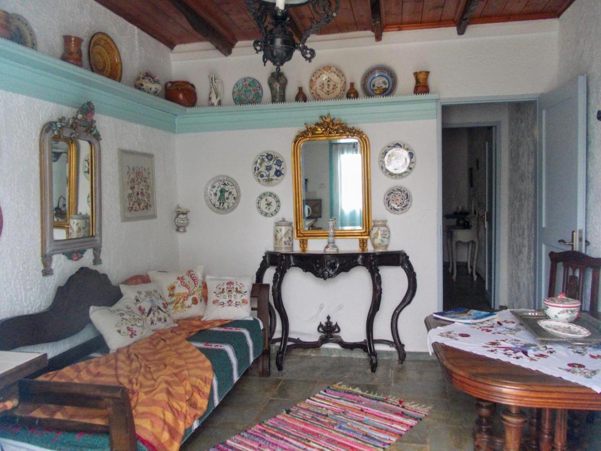 Nyfes Traditional Boutique Frosyni Skyros Exterior photo