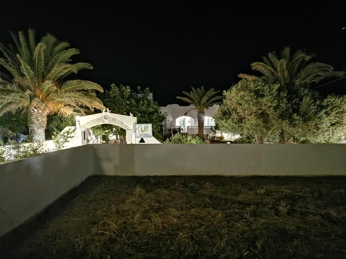 Nyfes Traditional Boutique Frosyni Skyros Exterior photo